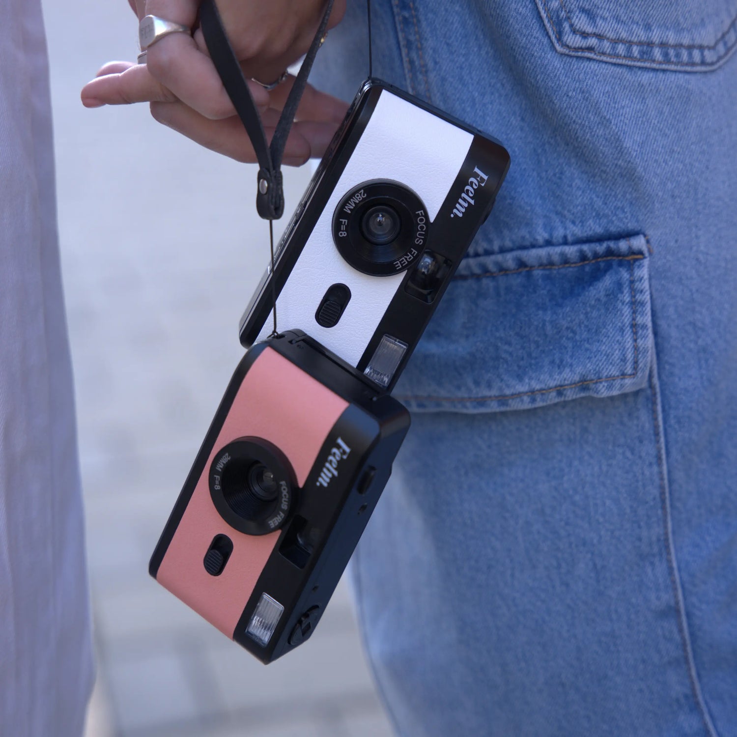 מצלמת פילם רב פעמית